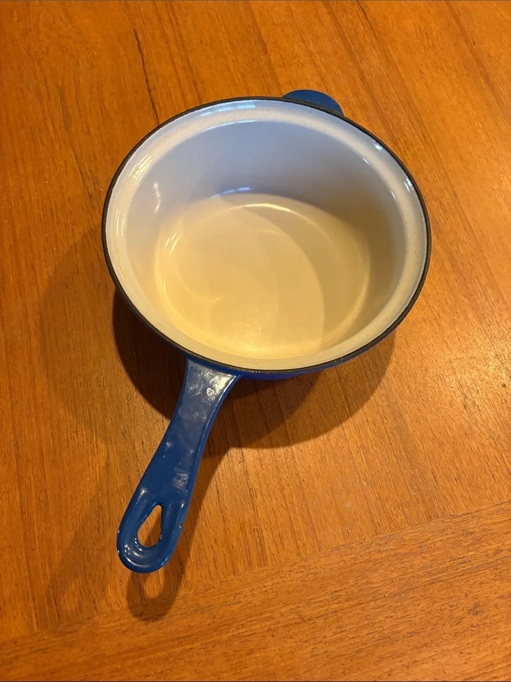 Preowned Le Creuset pot- 2Qts